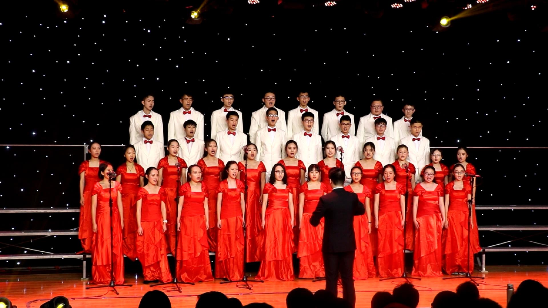 AL SHLOSHA DVARIM伴奏譜