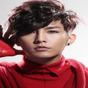 忽然之間（炎亞綸彈唱版）