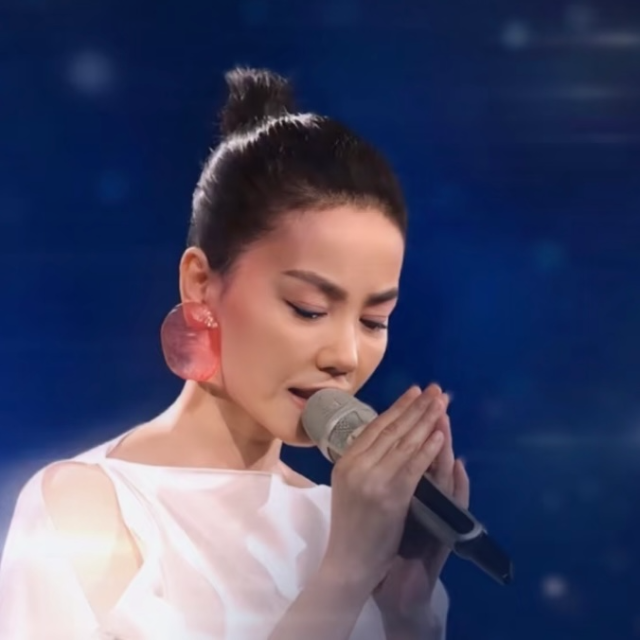 王菲《世界贈予我的》—原調(diào)+歌詞+指法