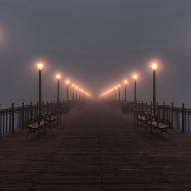 Somnambulating（夢(mèng)游）