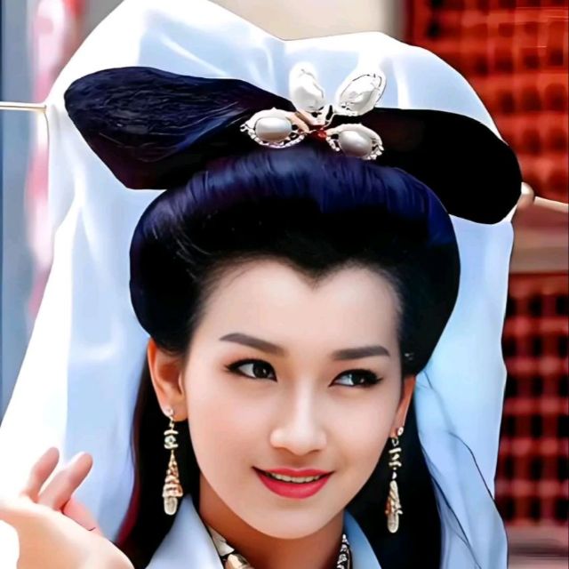 《青城山下白素貞》