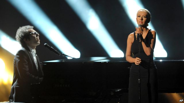 say something (鋼琴伴奏）